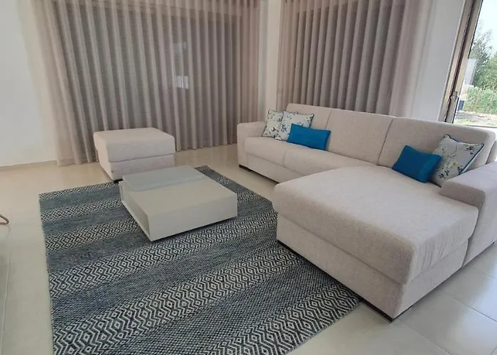 Silver Coast Вилла Nadadouro