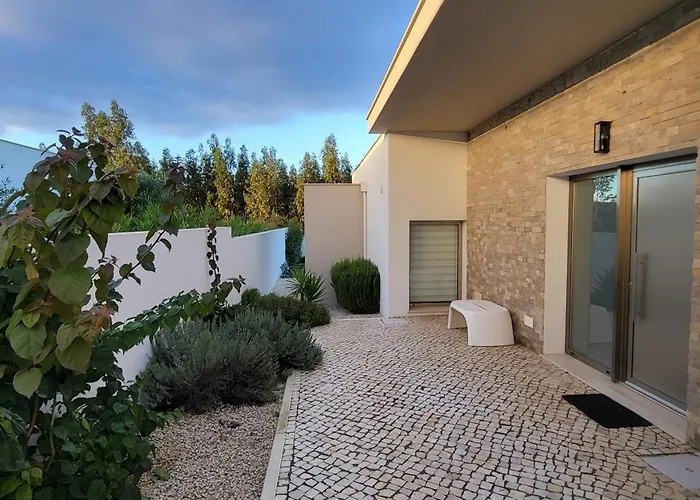 Silver Coast Вилла Nadadouro